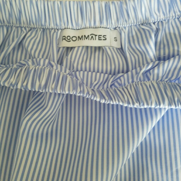 Blue lace blouse - Picture 3 of 3